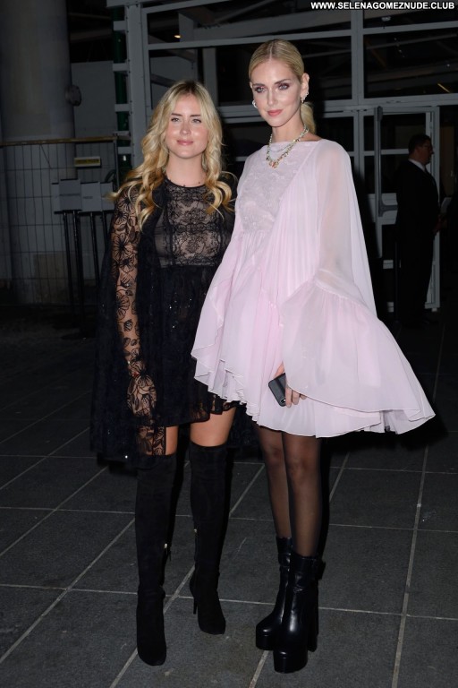 Chiara Ferargni Sexy Posing Hot Celebrity Babe Beautiful Straight