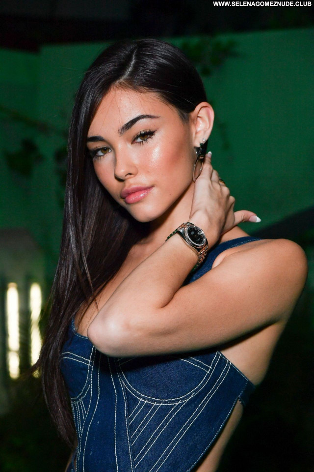 Madison Beer No Source Beautiful Celebrity Sexy Posing Hot Babe