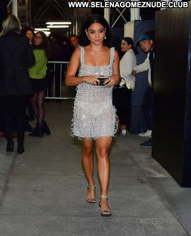 Vanessa Hudgens Harpers Bazaar Celebrity Beautiful Babe Posing Hot