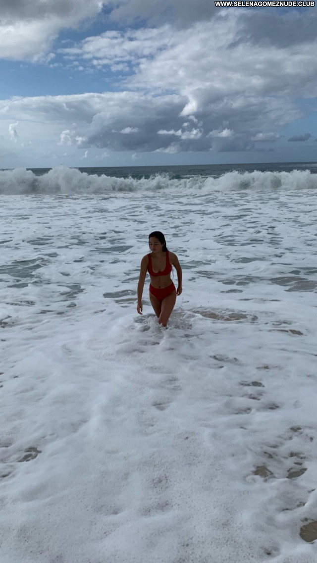 Lily Chee No Source Celebrity Babe Posing Hot Sexy Beautiful