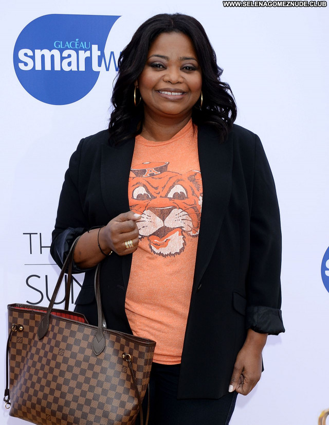 Octavia Spencer Sexy Posing Hot Beautiful Babe Celebrity