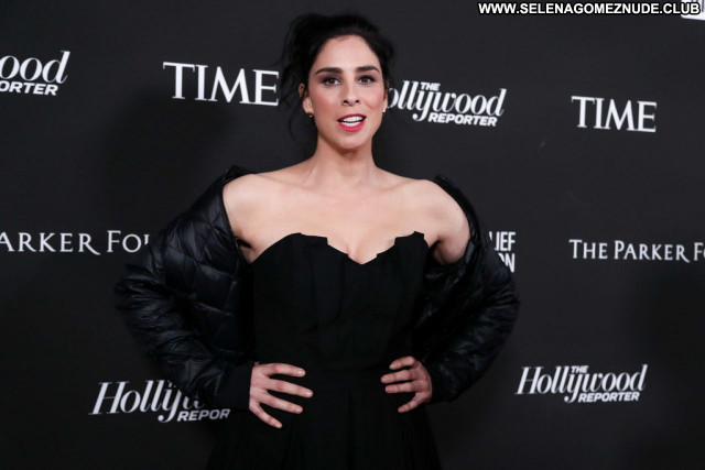 Sarah Silverman No Source Posing Hot Celebrity Sexy Beautiful Babe