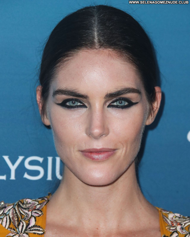 Hilary Rhoda No Source Sexy Babe Posing Hot Beautiful Celebrity