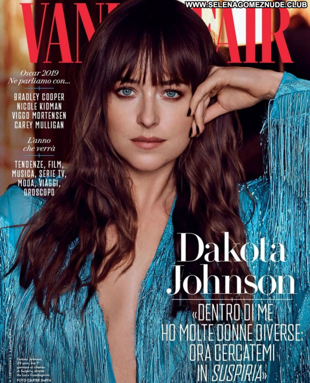 Dakota Johnson No Source  Beautiful Babe Sexy Celebrity Posing Hot