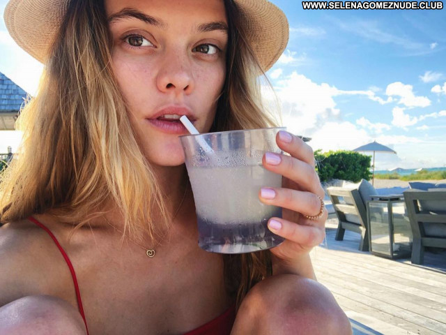 Nina Agdal No Source Sexy Celebrity Posing Hot Beautiful Babe