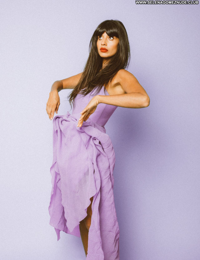 Jameela Jamil No Source Beautiful Celebrity Posing Hot Sexy Babe