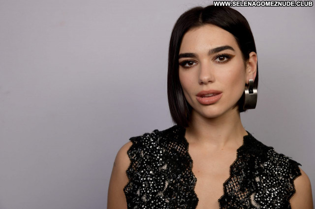 Dua Lipa No Source Posing Hot Celebrity Sexy Beautiful Babe