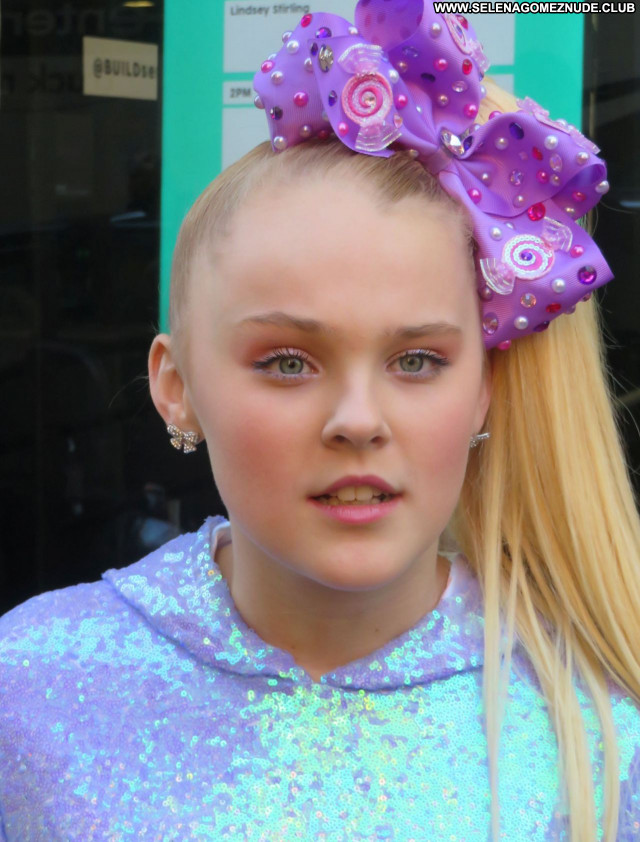 Jojo Siwa No Source Sexy Beautiful Posing Hot Babe Celebrity