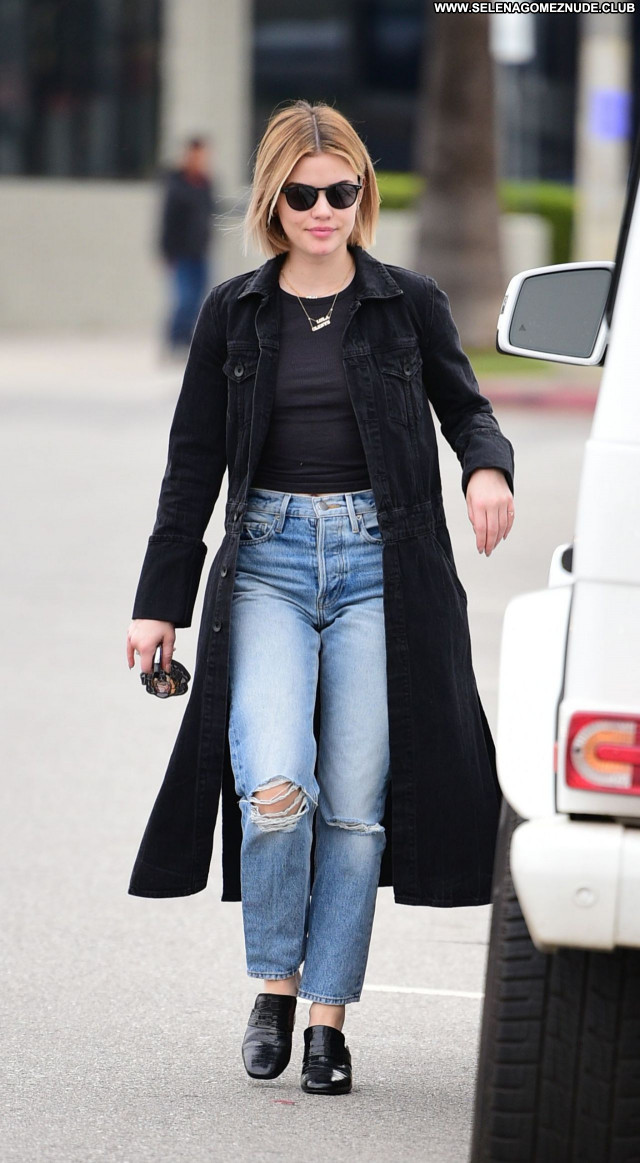 Lucy Hale No Source Celebrity Babe Beautiful Posing Hot Sexy