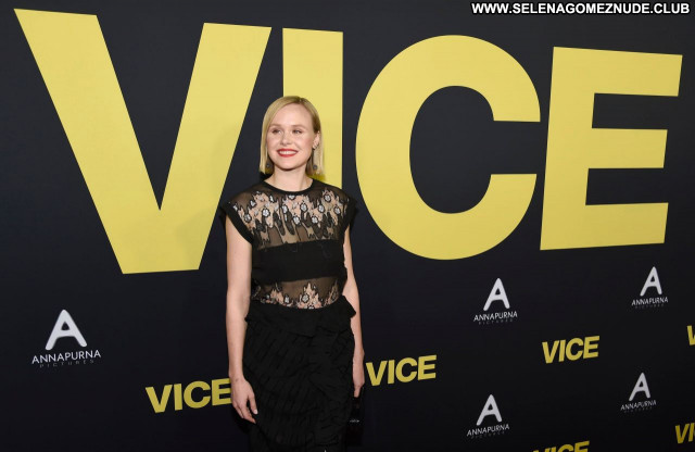 Alison Pill No Source Celebrity Posing Hot Babe Sexy Beautiful
