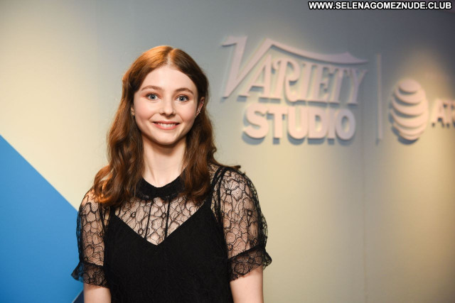 Thomasin Mckenzie No Source Babe Sexy Posing Hot Beautiful Celebrity