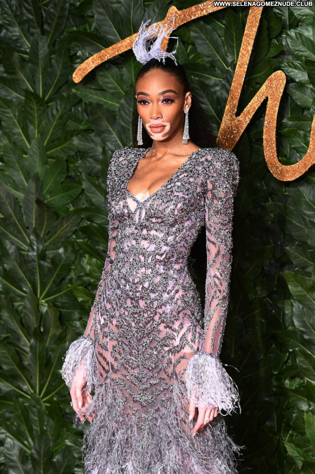 Winnie Harlow No Source Babe Posing Hot Beautiful Celebrity Sexy