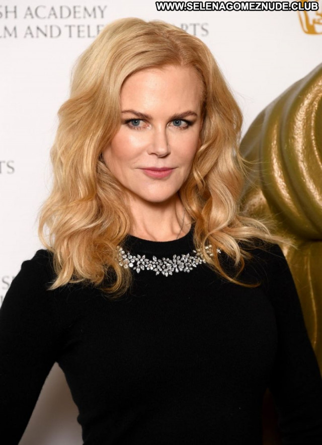 Nicole Kidman No Source Posing Hot Celebrity Sexy Beautiful Babe
