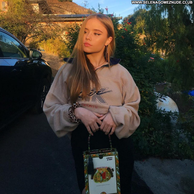 Lexee Smith No Source Babe Celebrity Beautiful Posing Hot Sexy