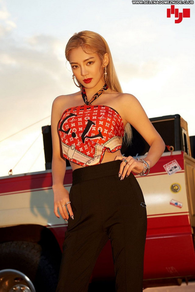 Dj Hyo No Source Posing Hot Beautiful Sexy Celebrity Babe