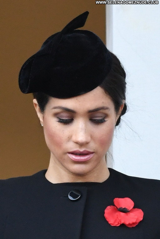 Meghan Markle No Source Babe Celebrity Beautiful Sexy Posing Hot