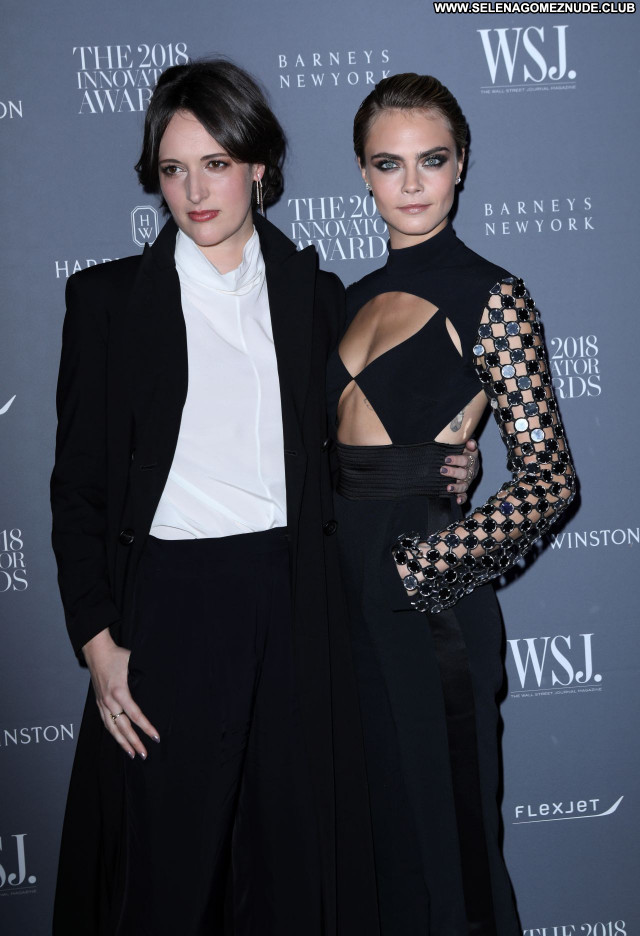 Cara Delevingne No Source Celebrity Babe Beautiful Sexy Posing Hot
