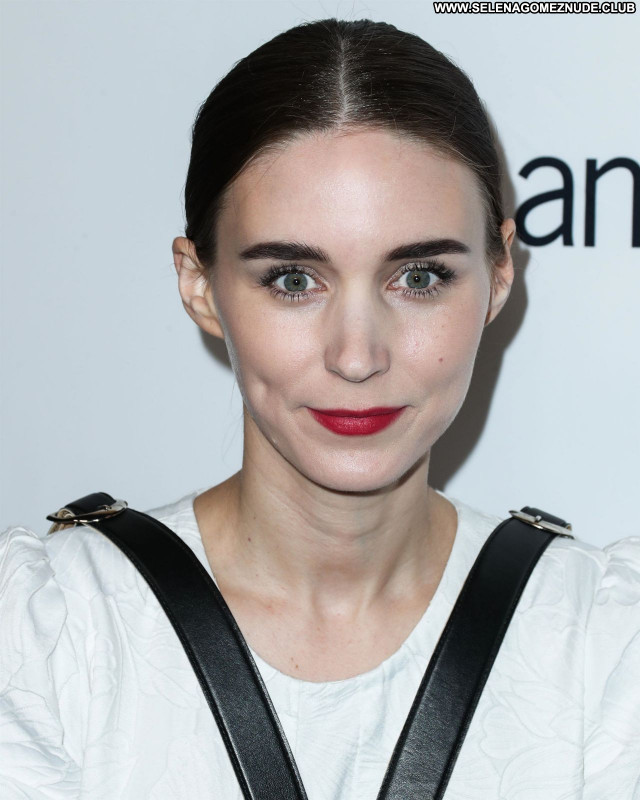 Rooney Mara No Source Babe Posing Hot Celebrity Sexy Beautiful