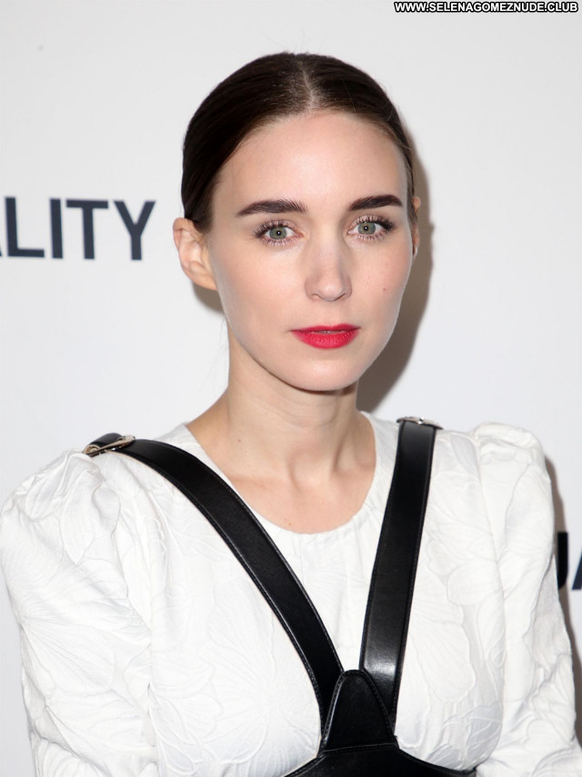 Rooney Mara No Source Babe Celebrity Beautiful Sexy Posing Hot