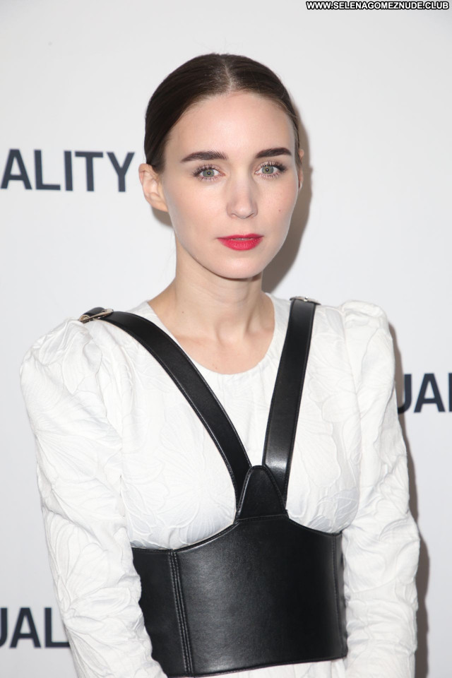 Rooney Mara No Source Babe Celebrity Sexy Posing Hot Beautiful