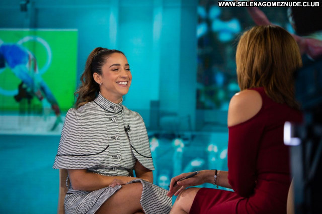 Aly Raisman No Source Beautiful Babe Celebrity Posing Hot Sexy