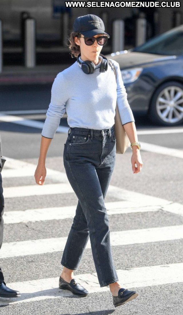 Emmy Rossum Lax Airport Celebrity Posing Hot Beautiful Babe Paparazzi