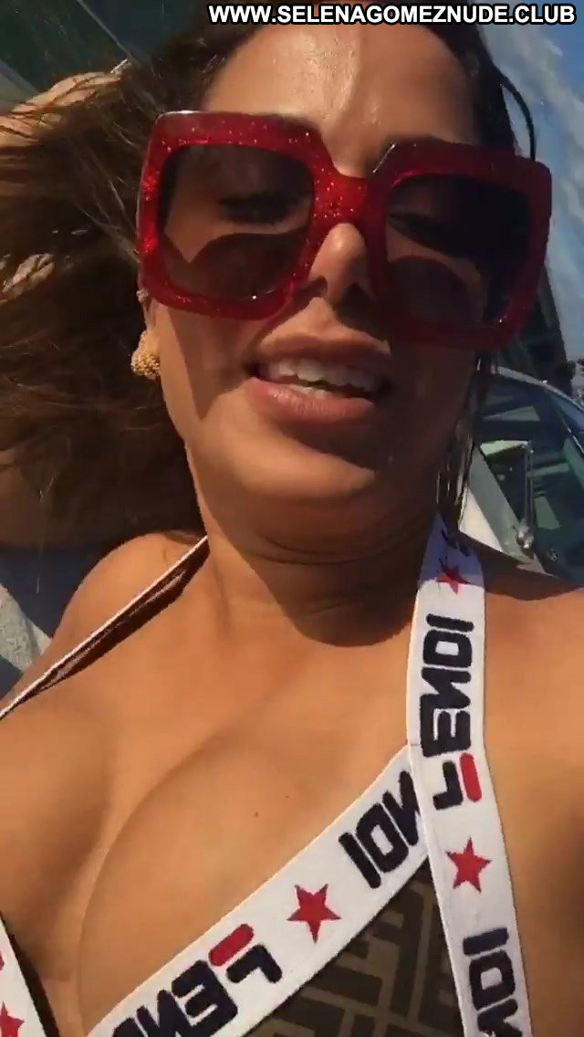 Isabela Rangel The Front Videos Yacht Posing Hot Celebrity Babe