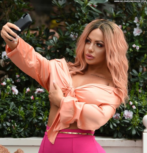 Lateysha Grace Beautiful Posing Hot Straight Celebrity Babe