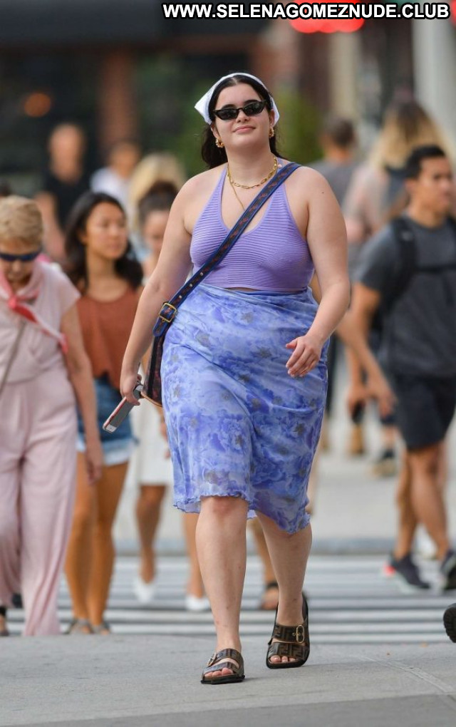 Barbie Ferreira New York Celebrity Babe Paparazzi Posing Hot Beautiful