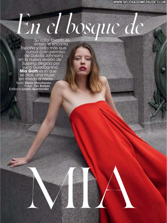 Mia Goth No Source Sexy Celebrity Posing Hot Beautiful Babe