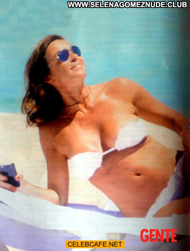 Cristina Parodi No Source Topless Beautiful Posing Hot Celebrity