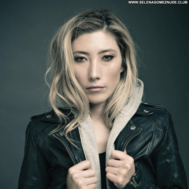 Dichen Lachman No Source Beautiful Babe Sexy Posing Hot Celebrity