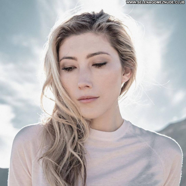 Dichen Lachman No Source Beautiful Sexy Babe Posing Hot Celebrity