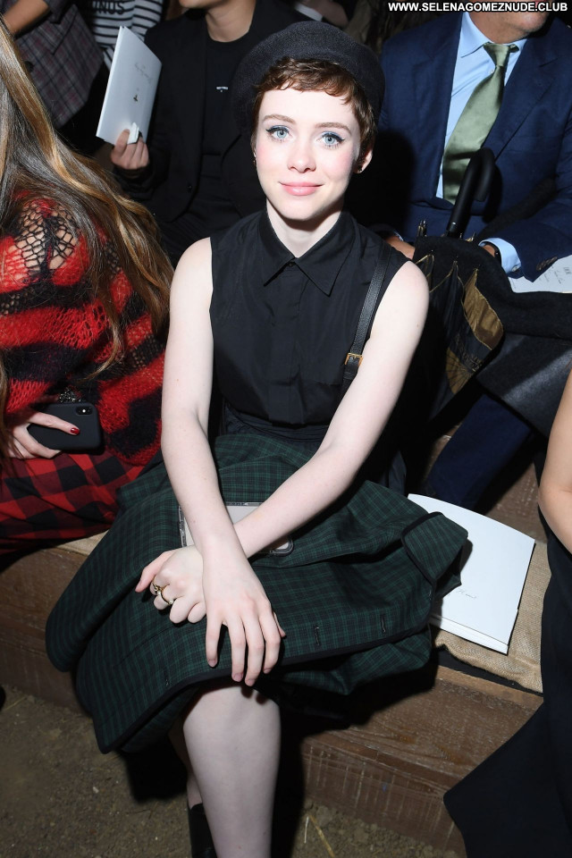 Sophia Lillis No Source Posing Hot Sexy Celebrity Babe Beautiful