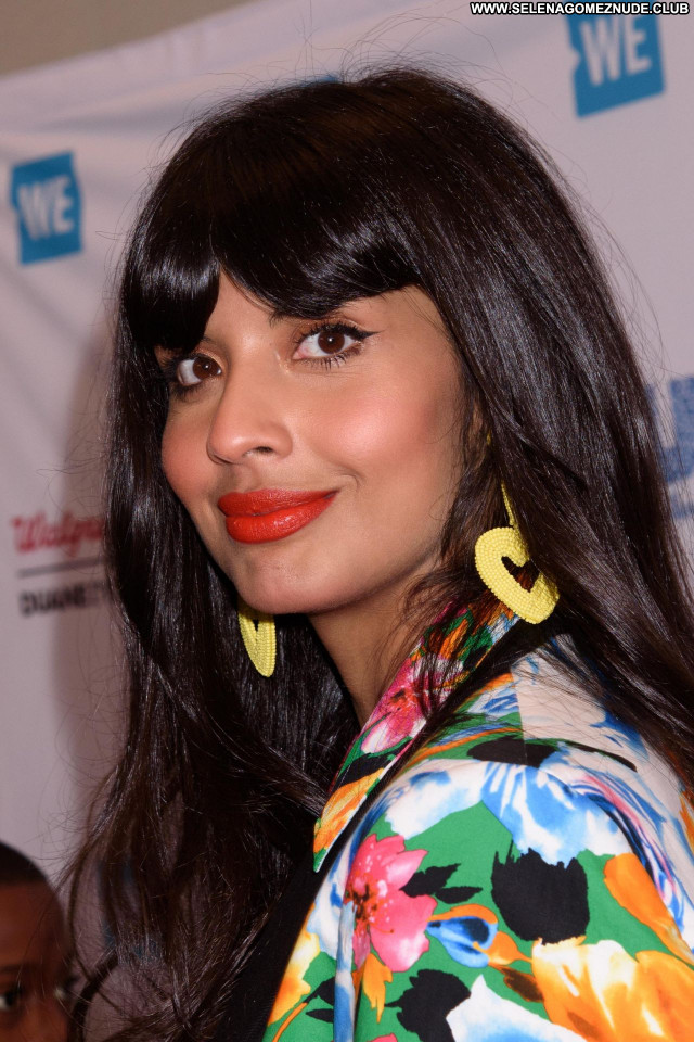 Jameela Jamil No Source Babe Posing Hot Sexy Beautiful Celebrity