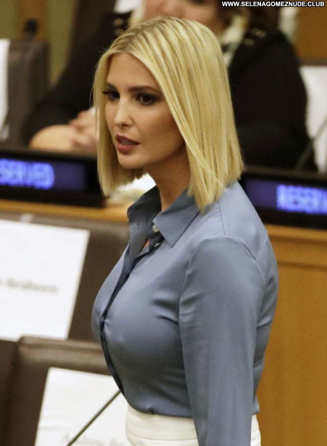 Ivanka Trump No Source Babe Sexy Beautiful Celebrity Posing Hot