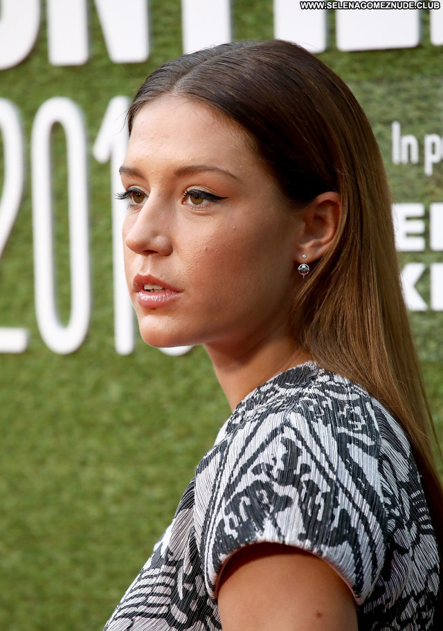 Adele Exarchopoulos No Source Posing Hot Celebrity Sexy Beautiful Babe