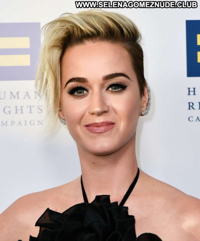 Katy Perry Los Angeles Angel Posing Hot Los Angeles Paparazzi Babe