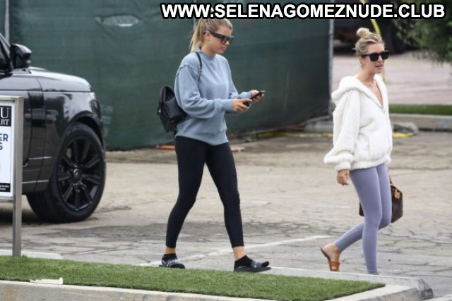 Sofia Richie No Source Babe Celebrity Beautiful Paparazzi Posing Hot