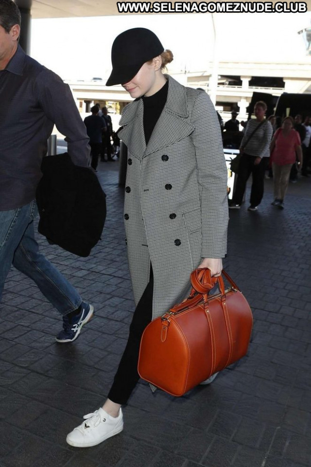 Emma Stone Lax Airport Posing Hot Babe Celebrity Paparazzi Angel Los