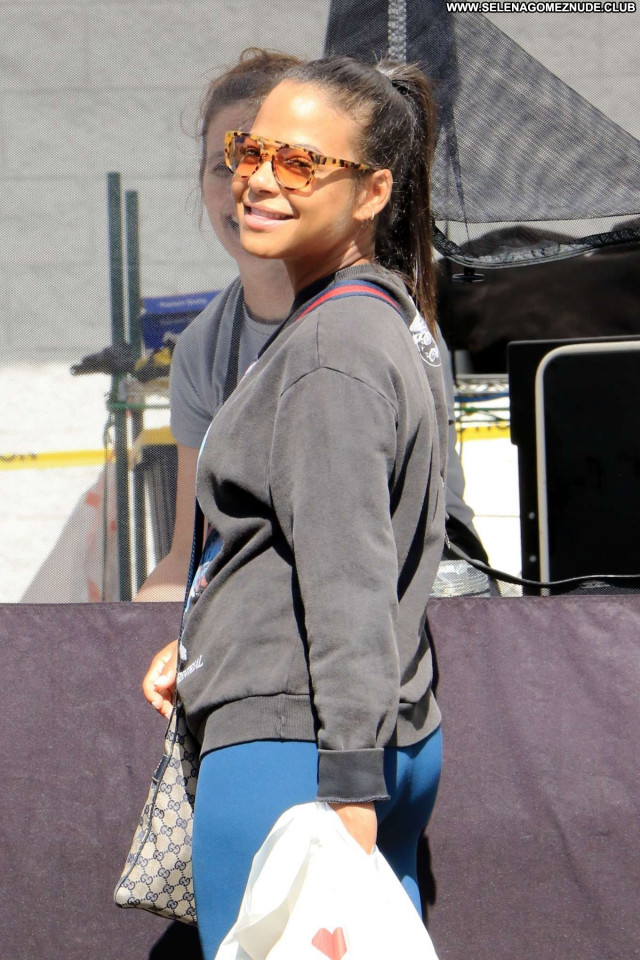 Kat Graham No Source Posing Hot Celebrity Beautiful Paparazzi Babe