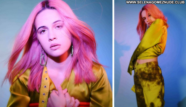 Bea Miller No Source Beautiful Posing Hot Babe Celebrity Sexy