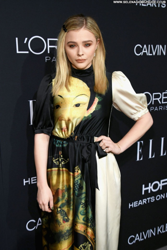 Chloe Grace Moretz No Source Posing Hot Babe Beautiful Celebrity Sexy