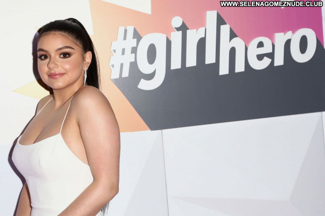 Ariel Winter No Source Celebrity Sexy Babe Beautiful Posing Hot