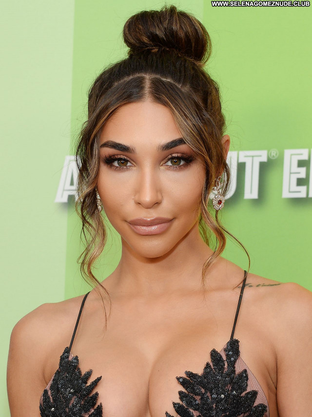 Chantel Jeffries No Source  Babe Sexy Celebrity Beautiful Posing Hot