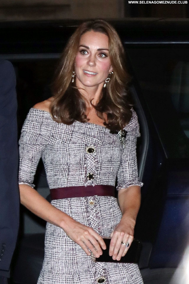 Kate Middleton No Source Celebrity Posing Hot Beautiful Babe Sexy