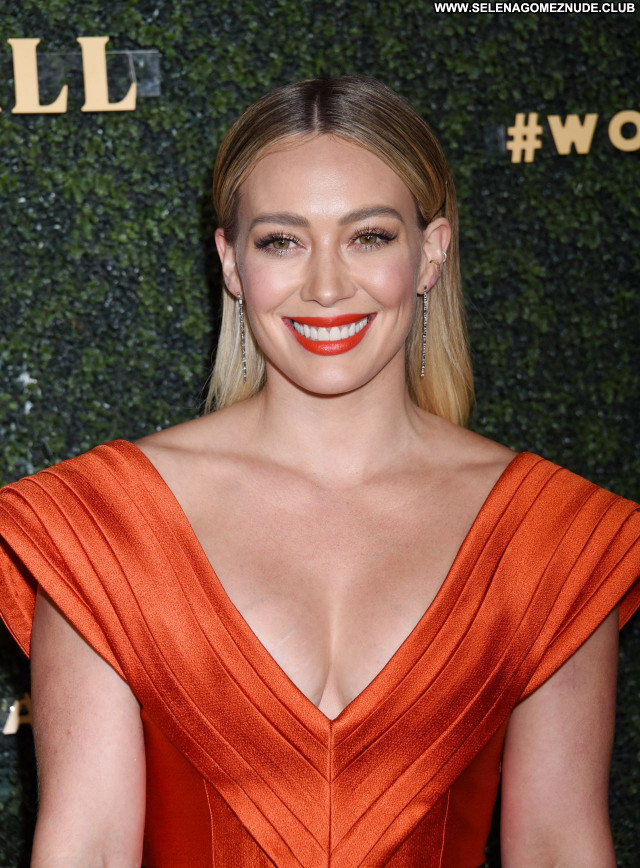 Hilary Duff No Source  Celebrity Posing Hot Beautiful Babe Sexy