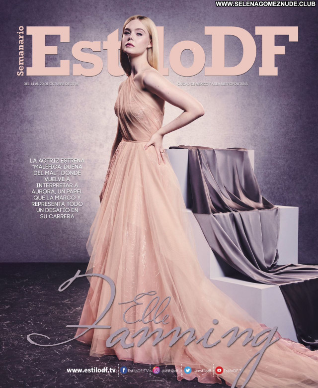 Elle Fanning No Source  Posing Hot Beautiful Babe Celebrity Sexy