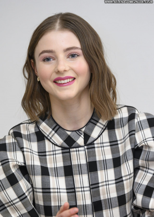 Thomasin Mckenzie No Source Celebrity Sexy Babe Beautiful Posing Hot