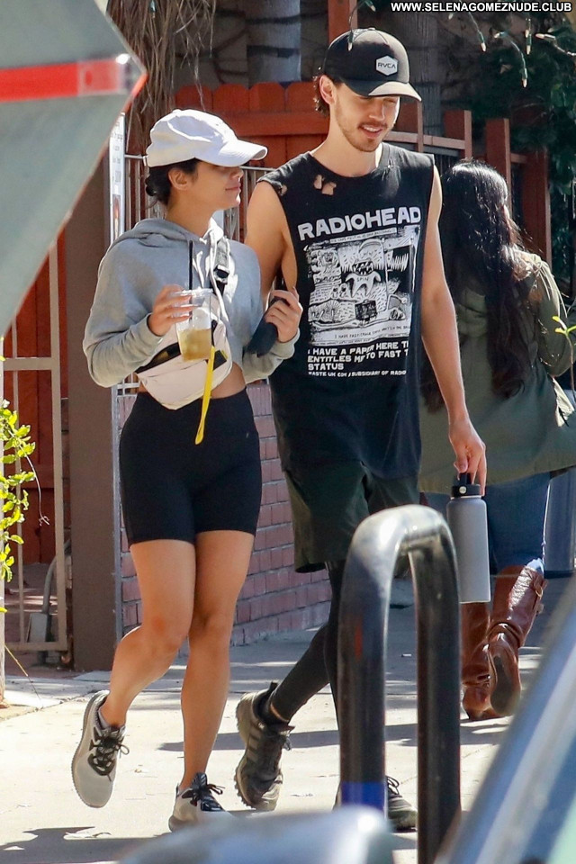 Vanessa Hudgens No Source Babe Beautiful Celebrity Sexy Posing Hot